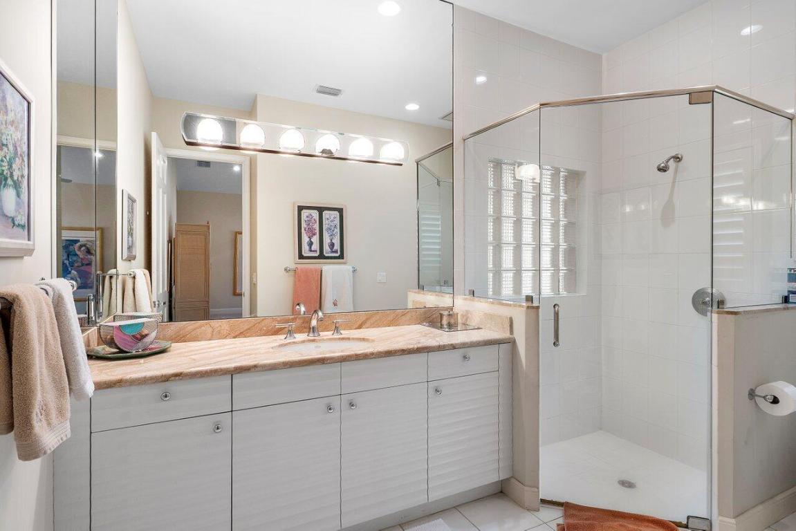 FRENCHMANS CREEK - Residential