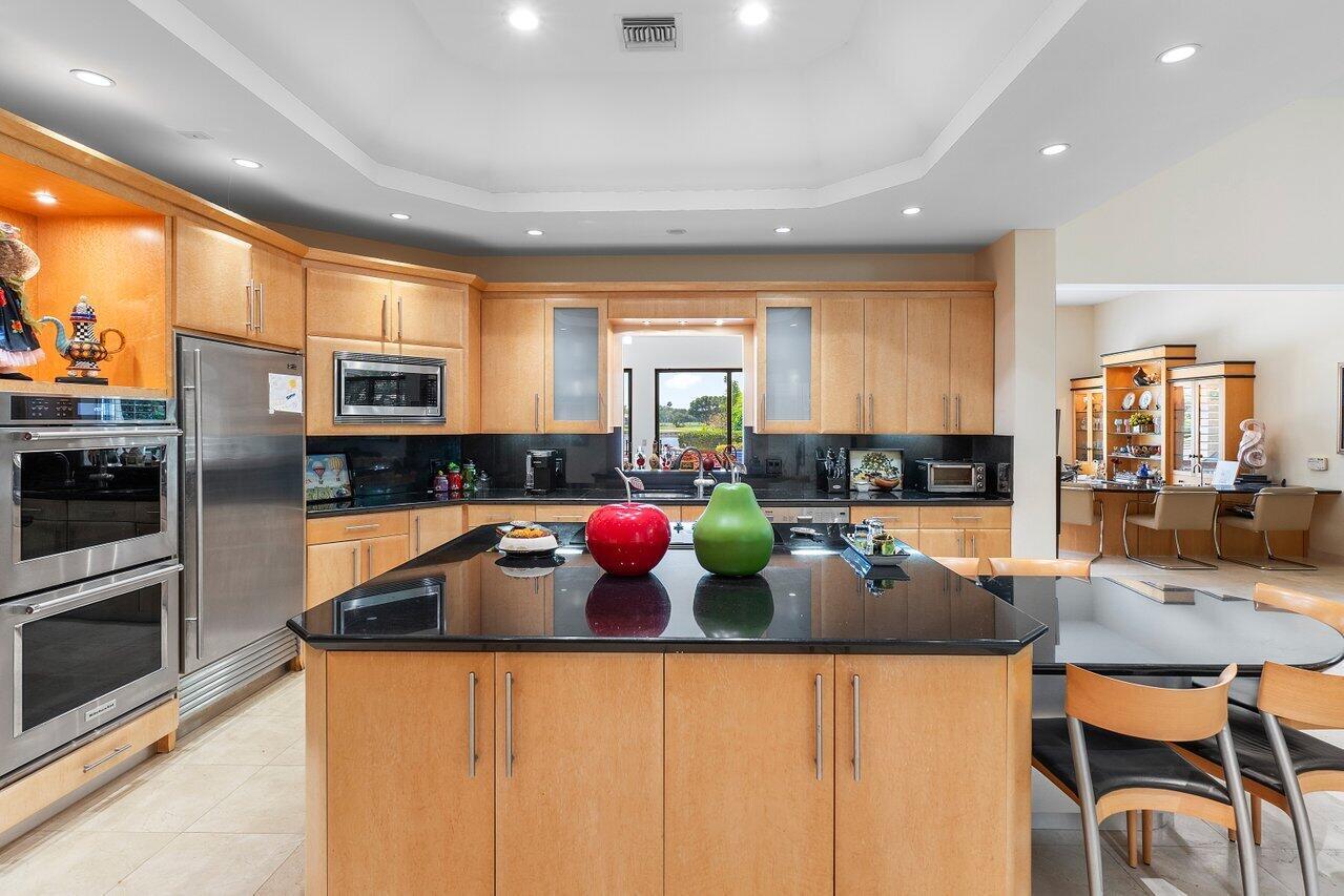 FRENCHMANS CREEK - Residential