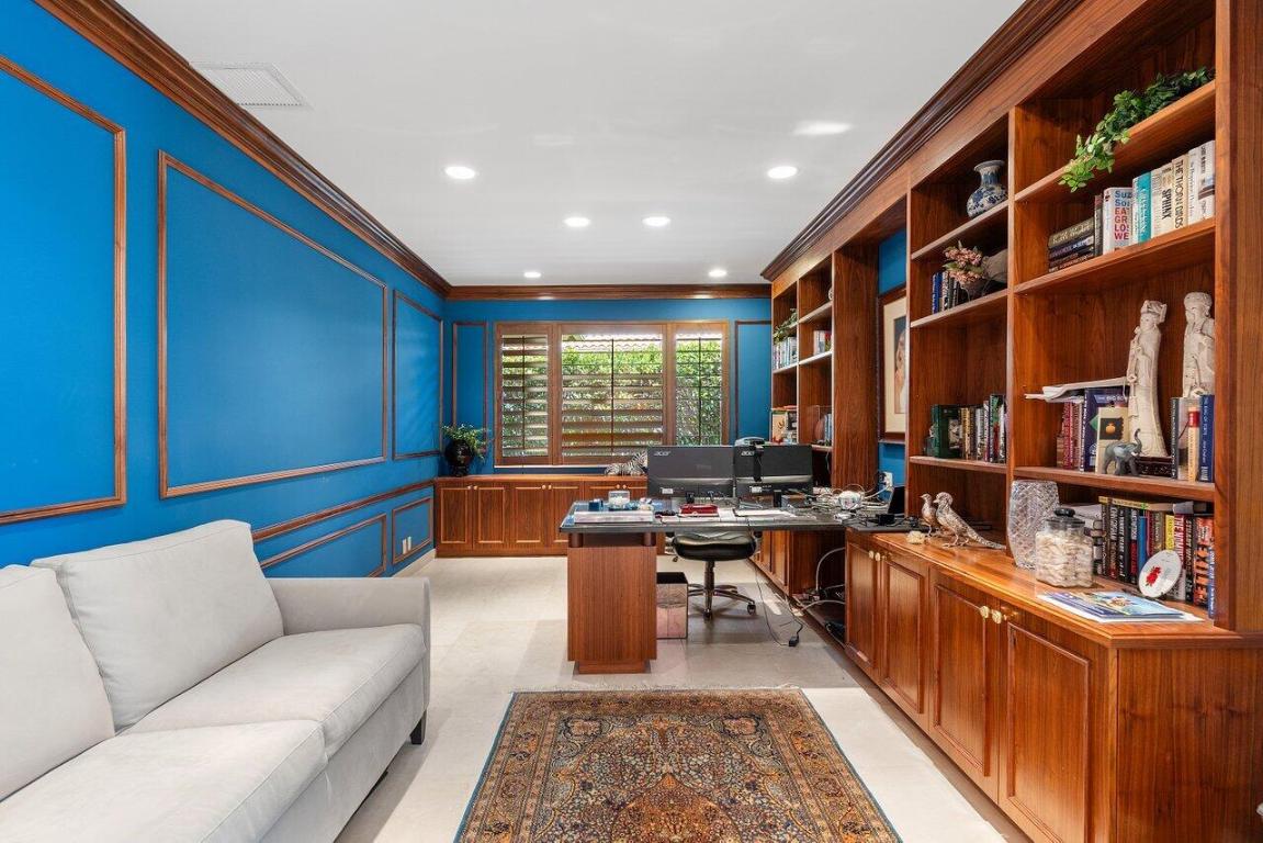 FRENCHMANS CREEK - Residential