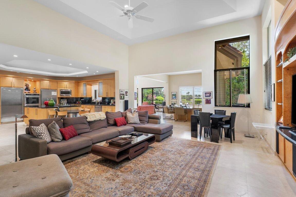 FRENCHMANS CREEK - Residential