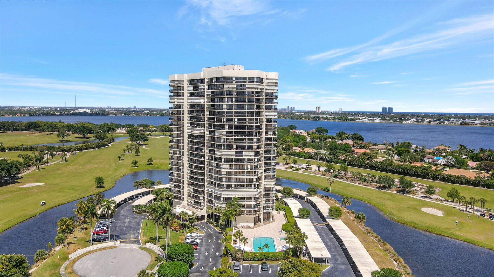 CONSULATE CONDO - Residential