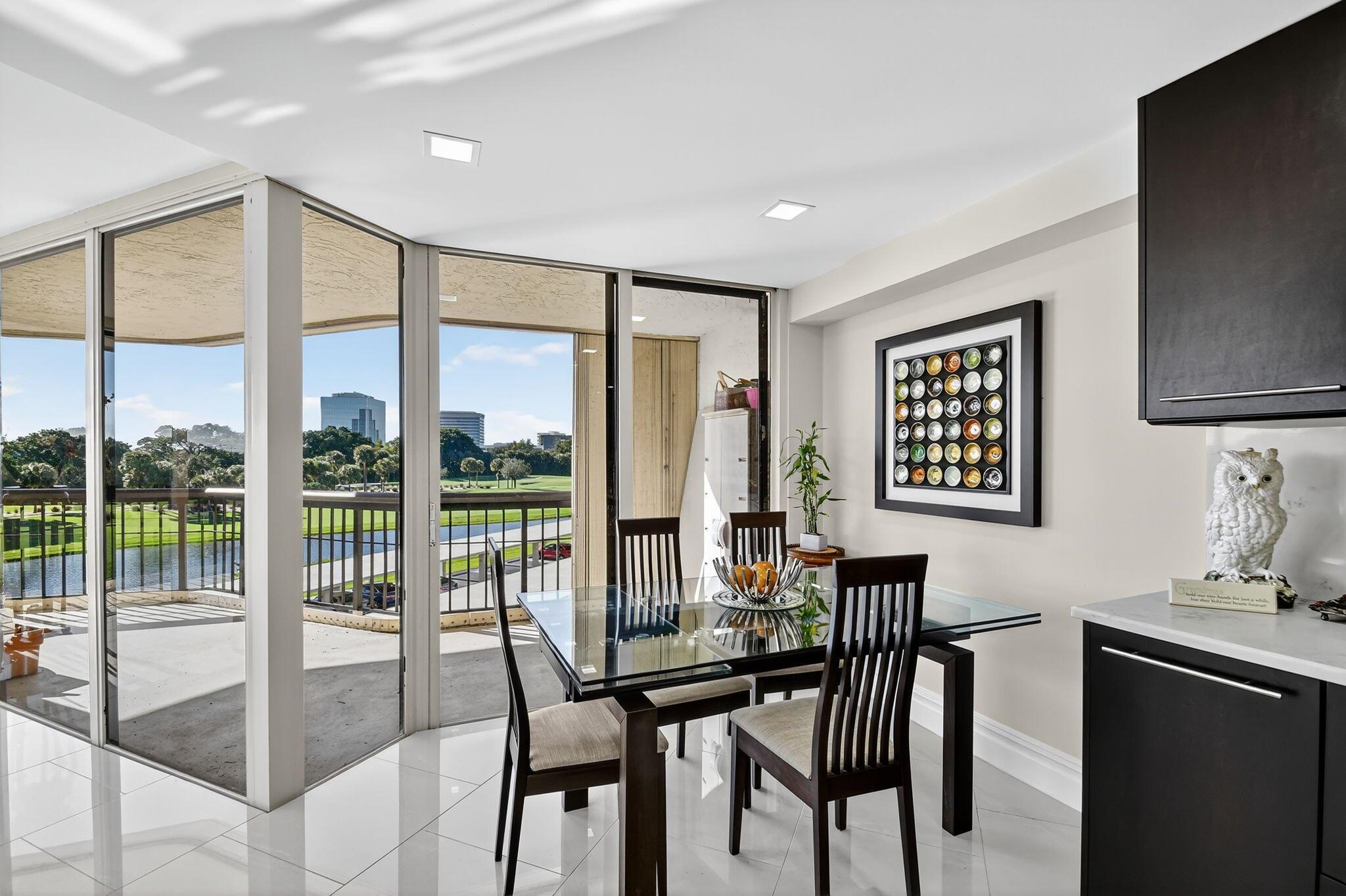 CONSULATE CONDO - Residential