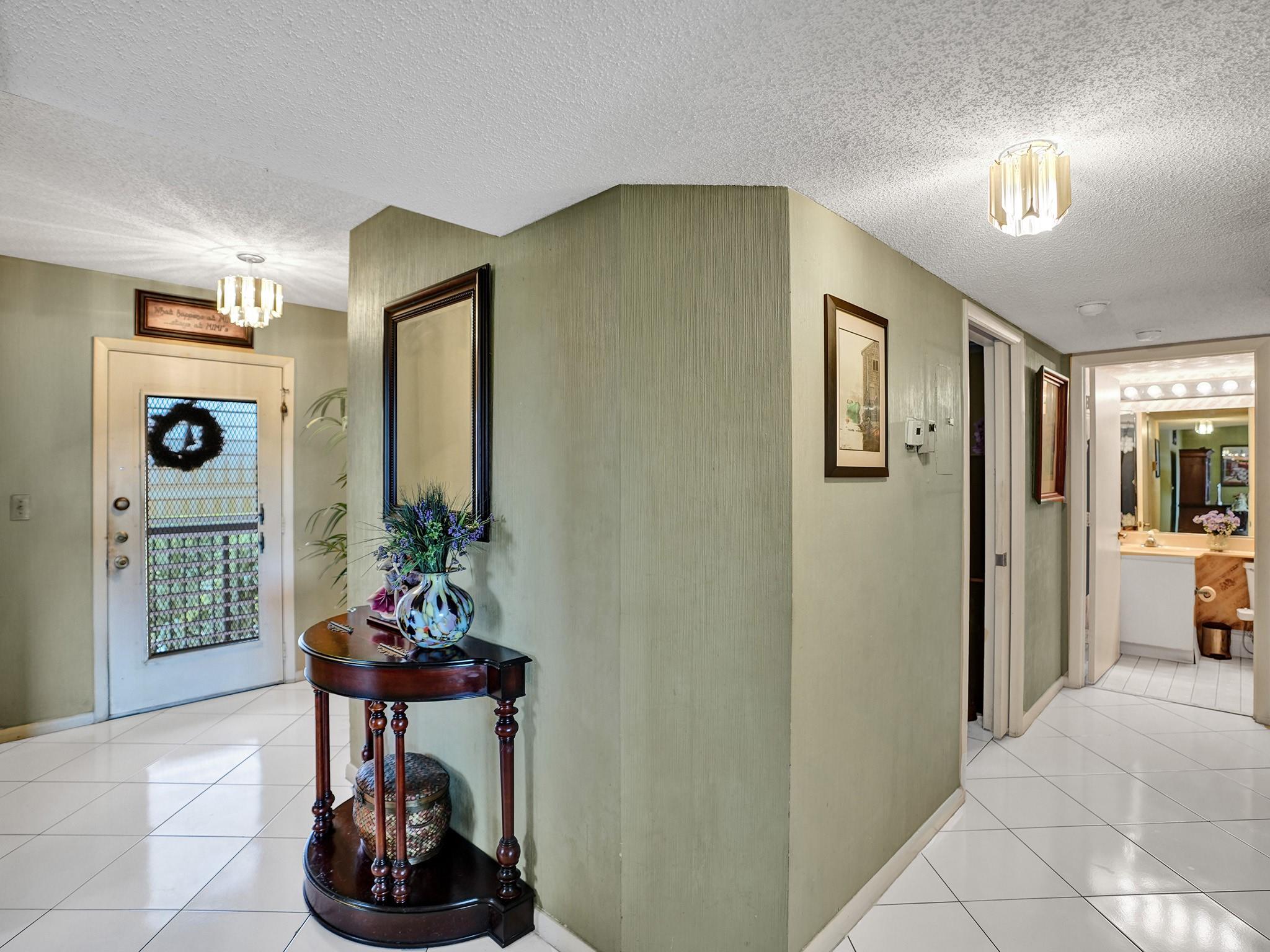 LAKES OF CARRIAGE HILLS - Residential