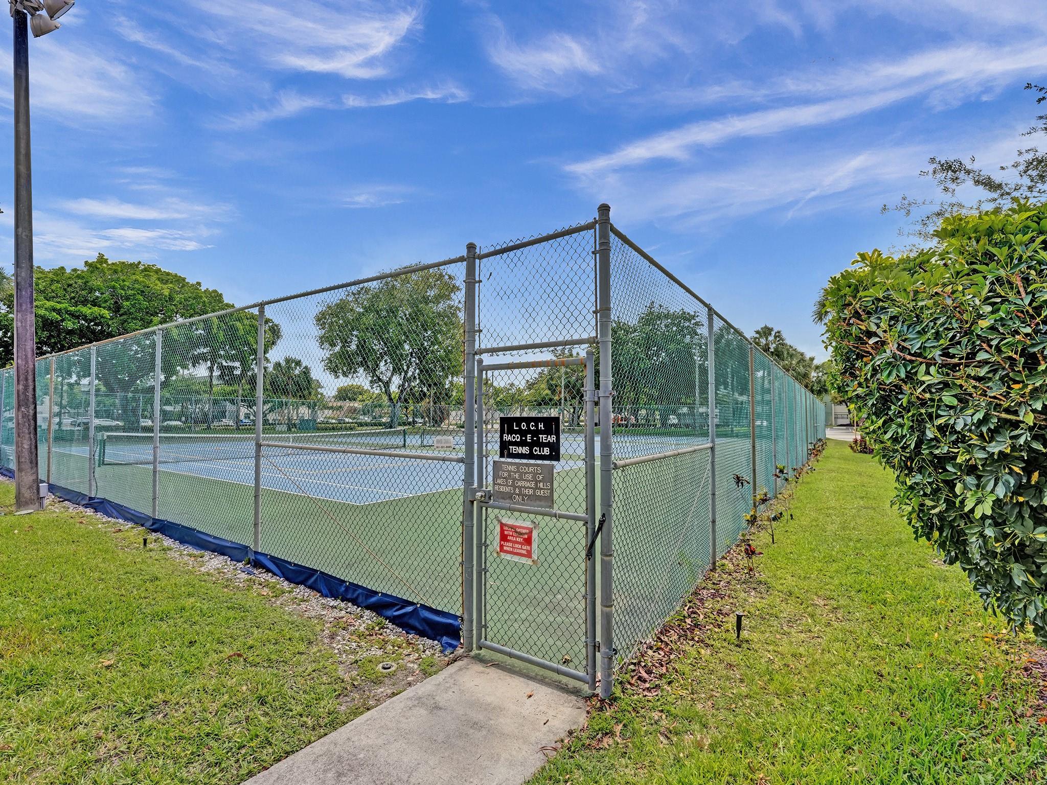 LAKES OF CARRIAGE HILLS - Residential