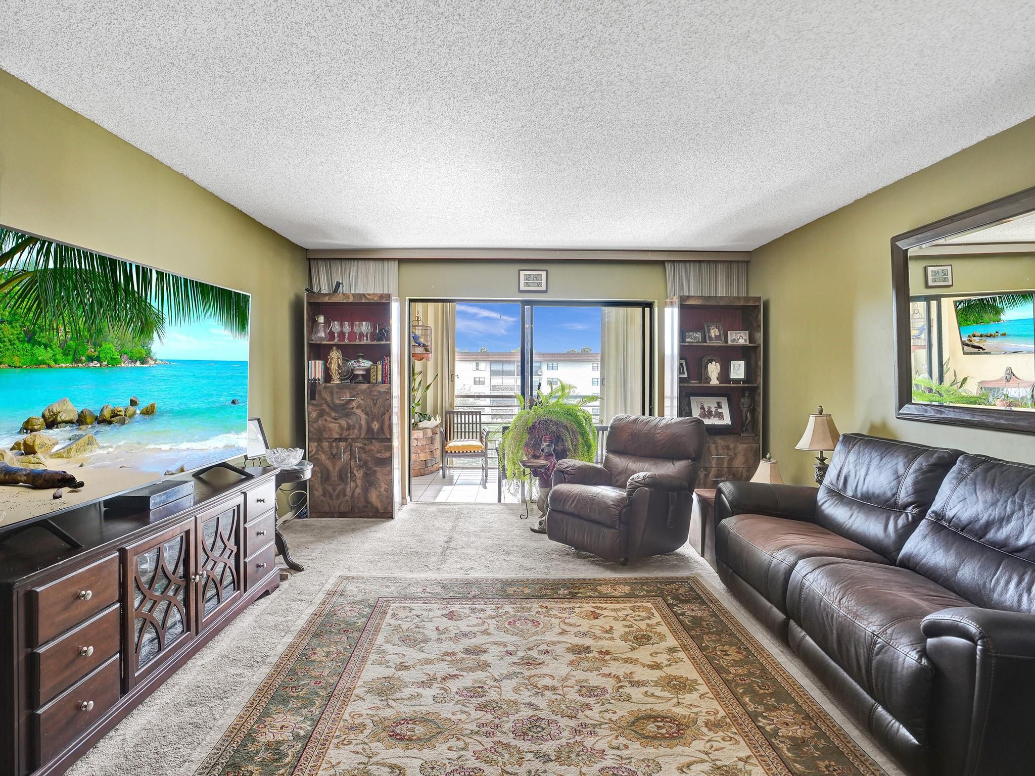 LAKES OF CARRIAGE HILLS - Residential