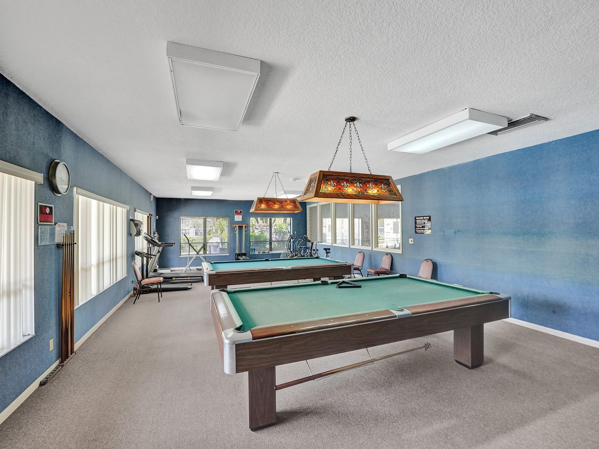 LAKES OF CARRIAGE HILLS - Residential
