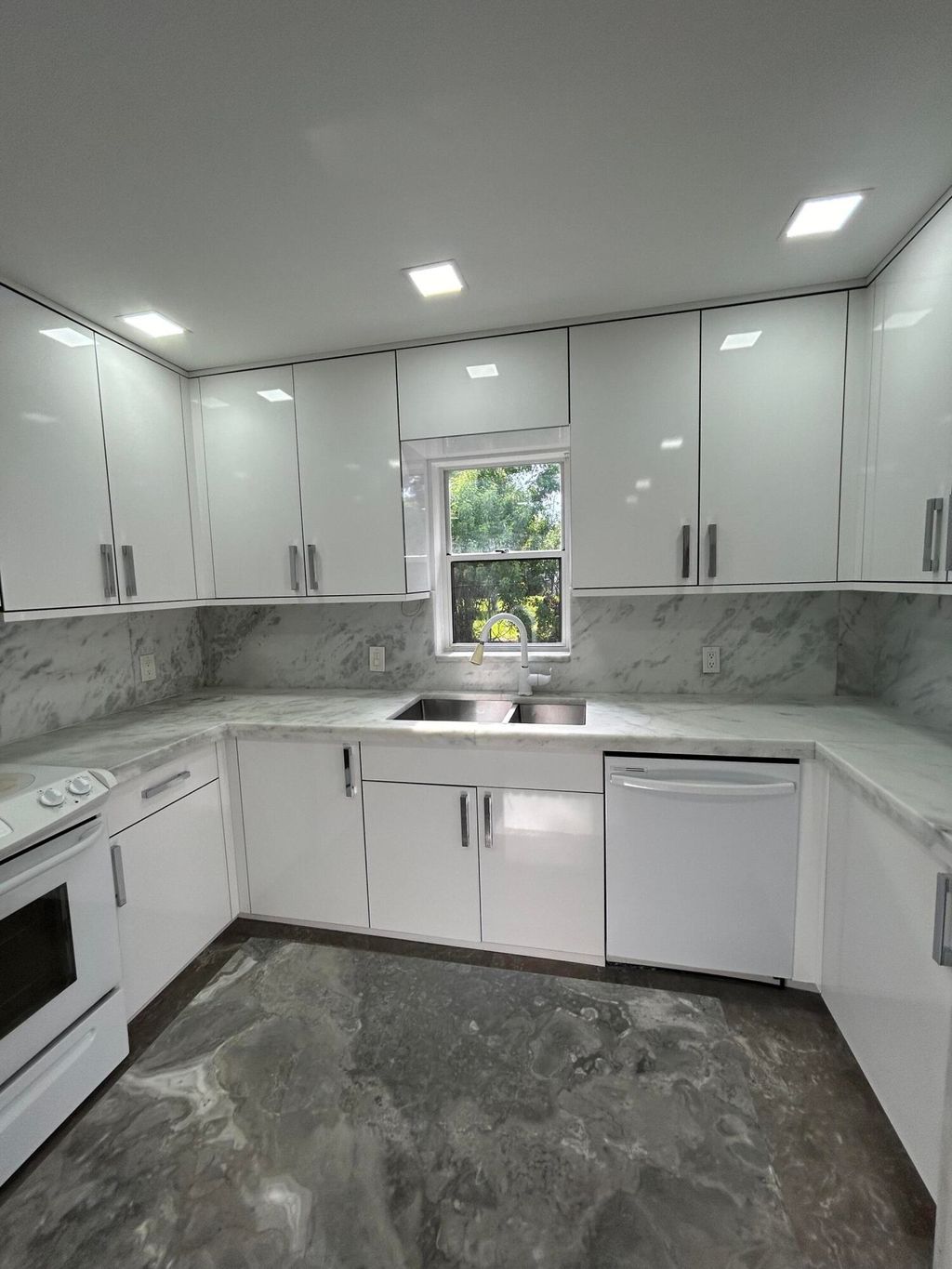 Photo of 7793 Courtyard Run W #188, Boca Raton, FL 33433 (MLS # R11012868)