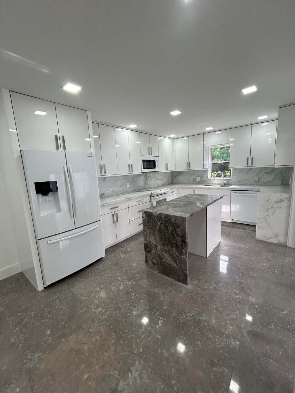 Photo of 7793 Courtyard Run W #188, Boca Raton, FL 33433 (MLS # R11012868)