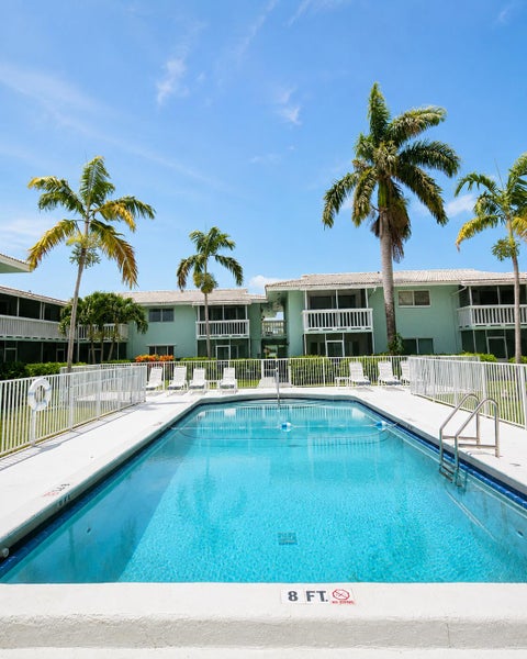 Tiny photo for 322 N Federal Highway #239, Deerfield Beach, FL 33441 (MLS # B26047484)