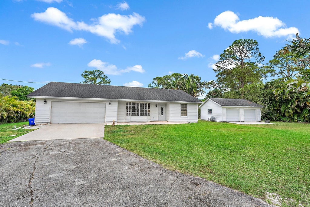 Photo of 9655 150th Court N, Jupiter, FL 33478 (MLS # R11066477)