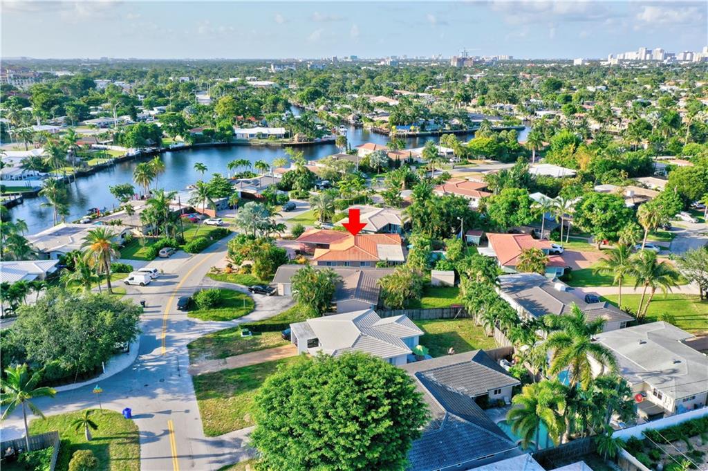 Poinsettia Heights - Residential