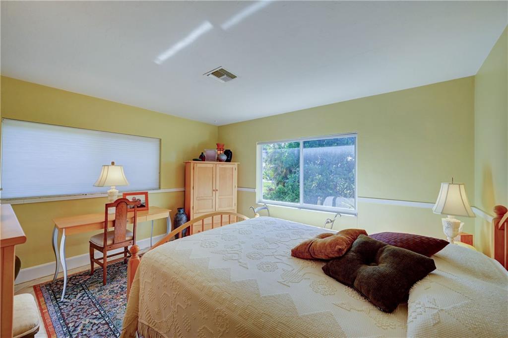 Poinsettia Heights - Residential