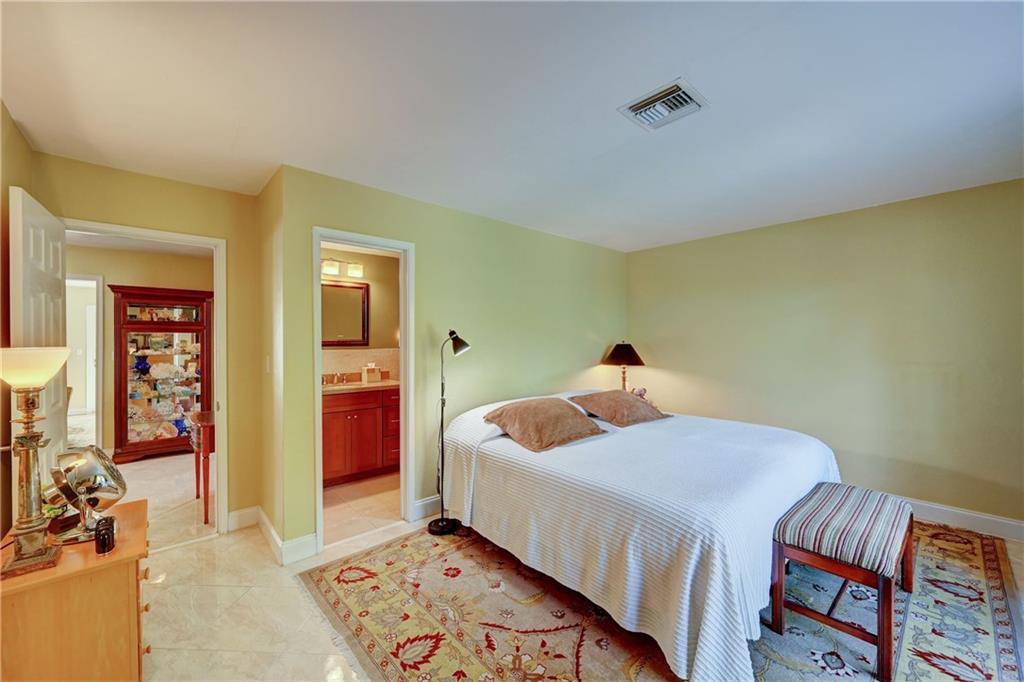 Poinsettia Heights - Residential