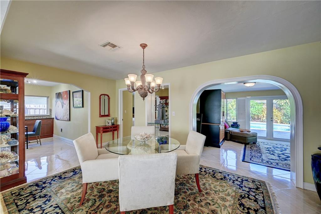 Poinsettia Heights - Residential