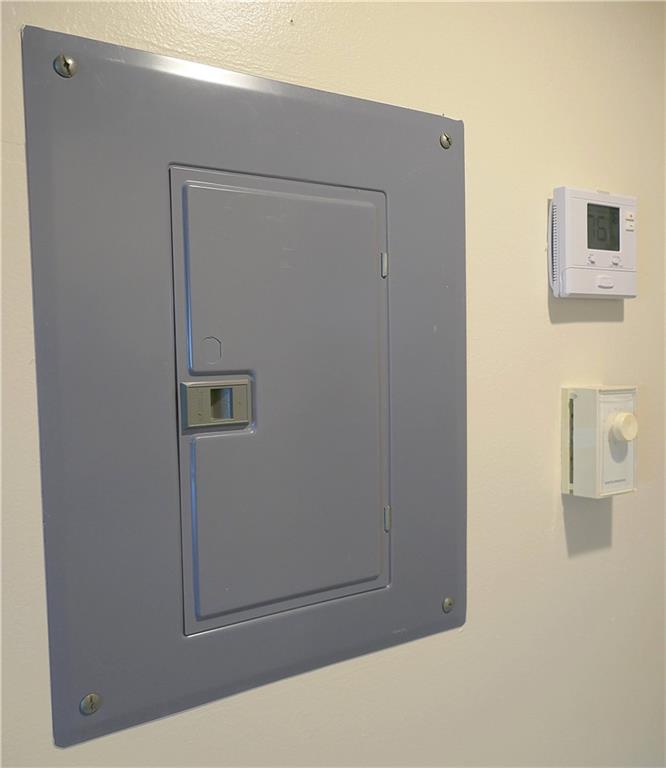 VILLAGE ROYALE ON THE GRE - Residential