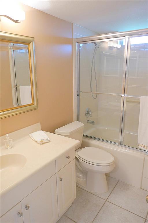 VILLAGE ROYALE ON THE GRE - Residential