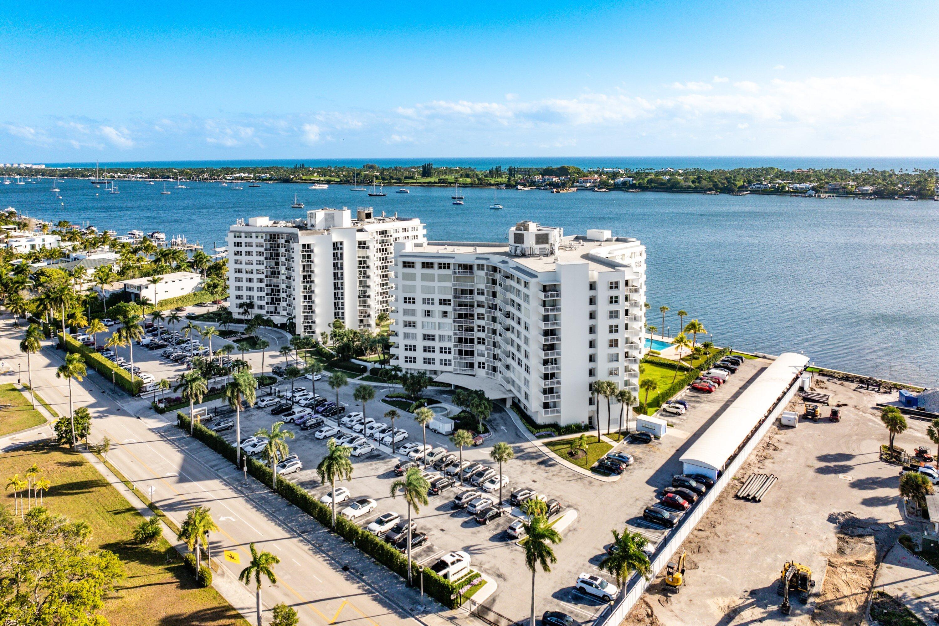 PORTOFINO CONDO PT OF LTS 15 AND 16,JARVIS PAR - Residential