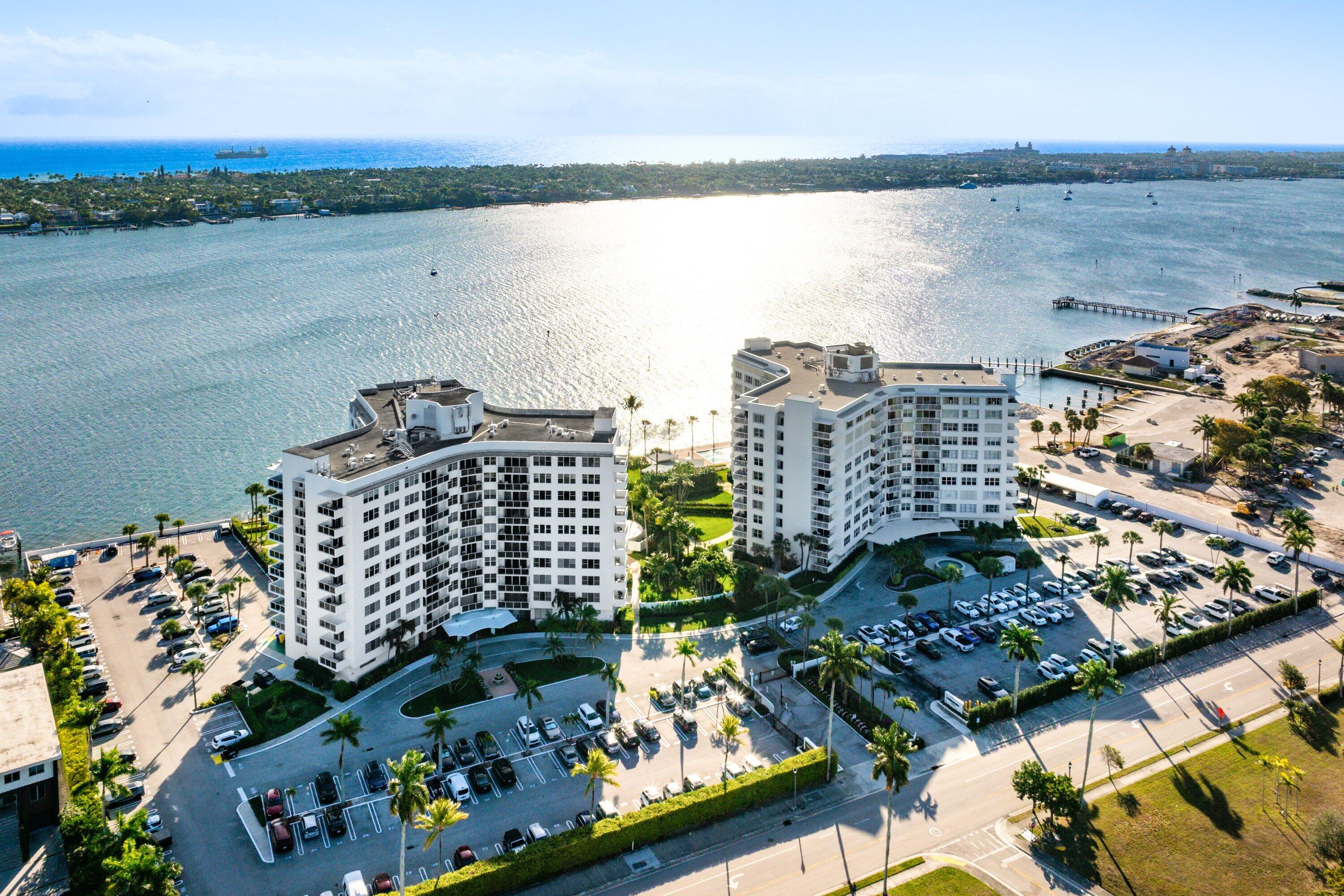 PORTOFINO CONDO PT OF LTS 15 AND 16,JARVIS PAR - Residential