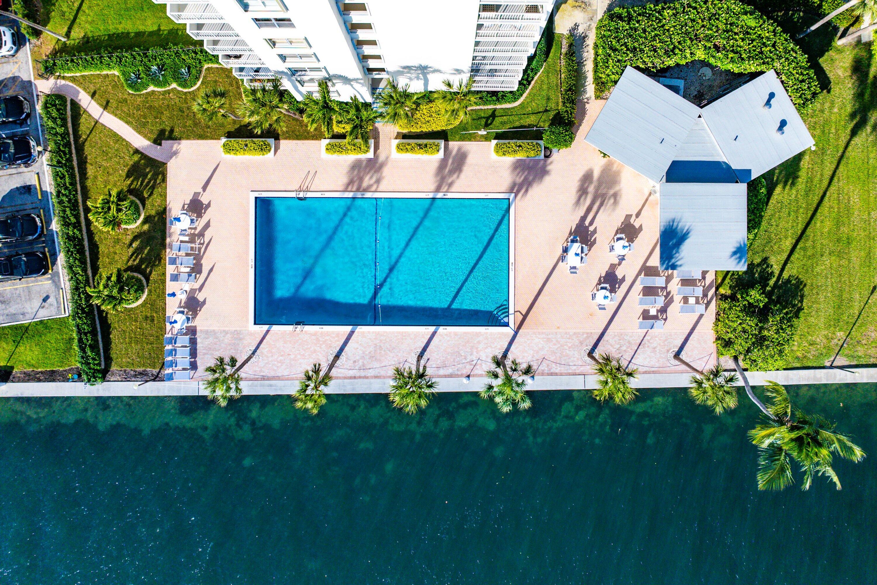 PORTOFINO CONDO PT OF LTS 15 AND 16,JARVIS PAR - Residential