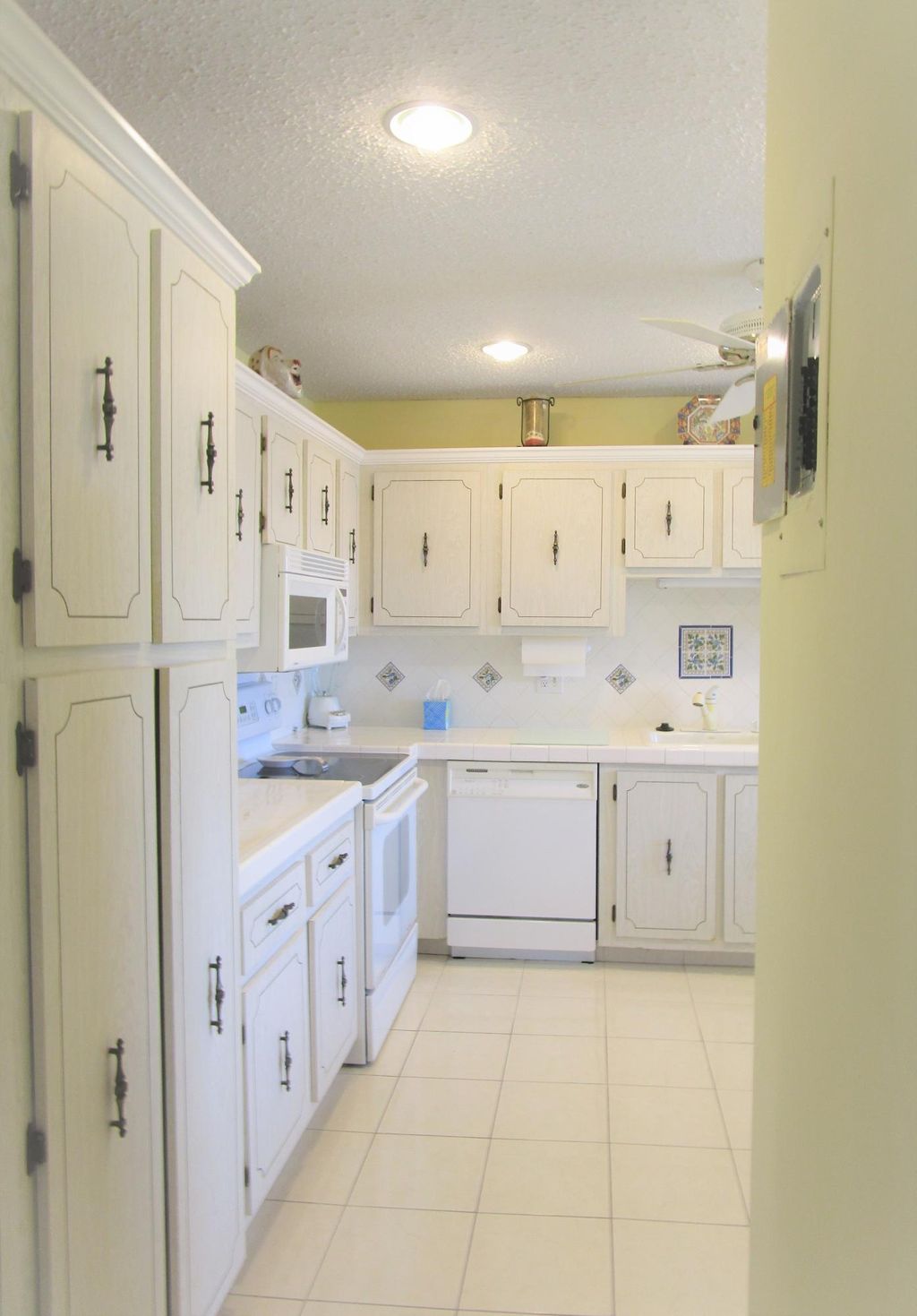Photo of 1710 NW 18th Avenue #203, Delray Beach, FL 33445 (MLS # R11007525)
