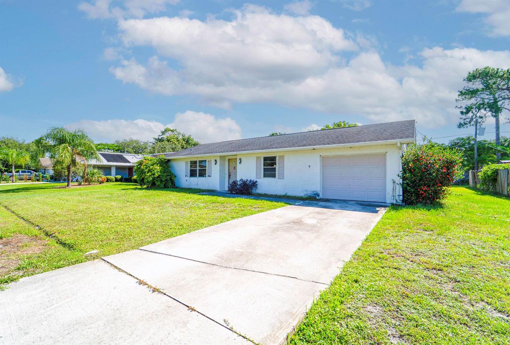 Photo of 2251 SE Holland Street, Port Saint Lucie, FL 34952 (MLS # R11103341)
