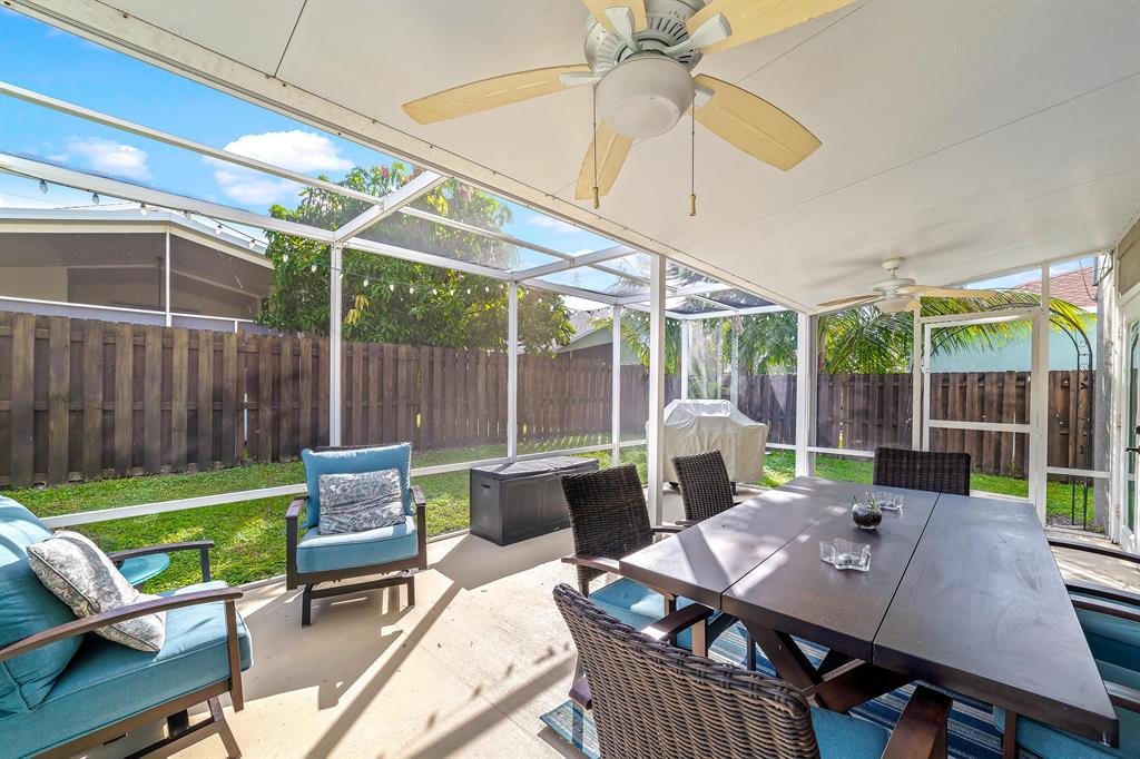 NORTH PALM BEACH HEIGHTS SEC 3 - Residential