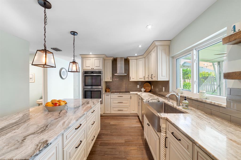 NORTH PALM BEACH HEIGHTS SEC 3 - Residential