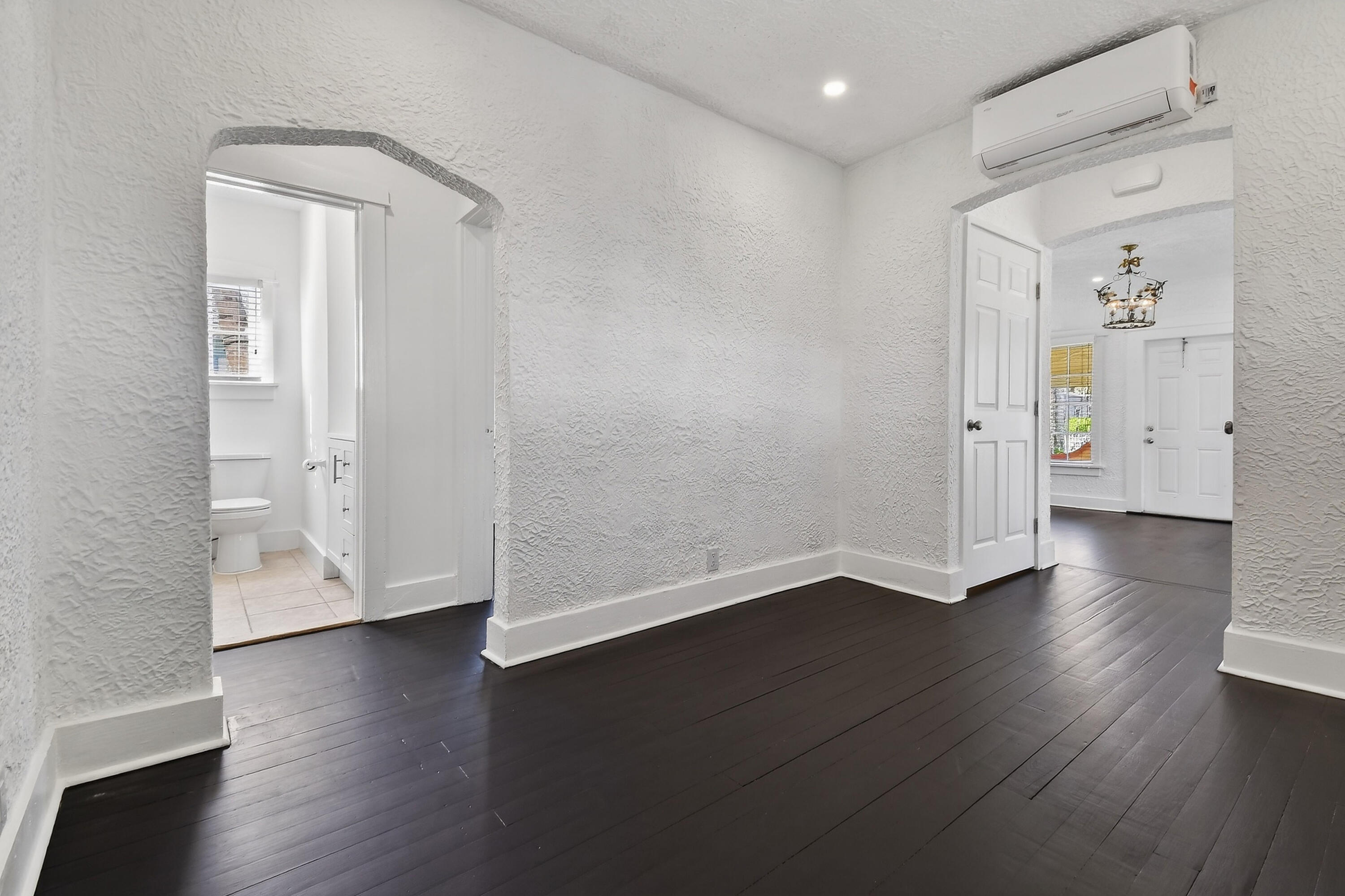 LAKE WORTH TOWN OF - Residential Lease