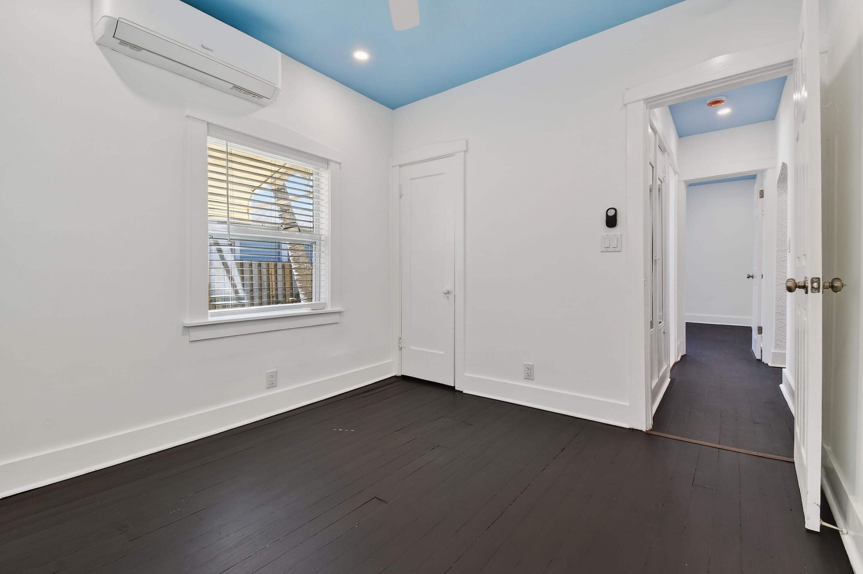 LAKE WORTH TOWN OF - Residential Lease