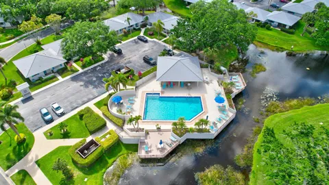 901 Club Drive, Palm Beach Gardens, FL MLS: R11084800