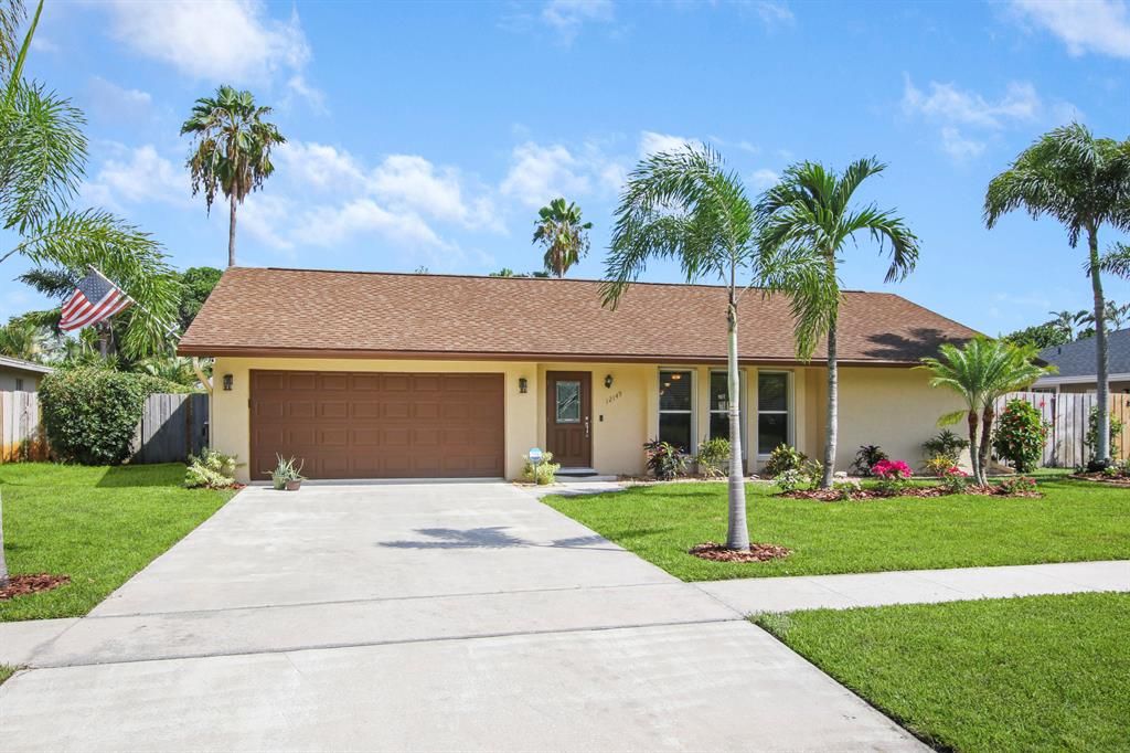 Photo of 12149 Stratford Street, Wellington, FL 33414 (MLS # R10728616)