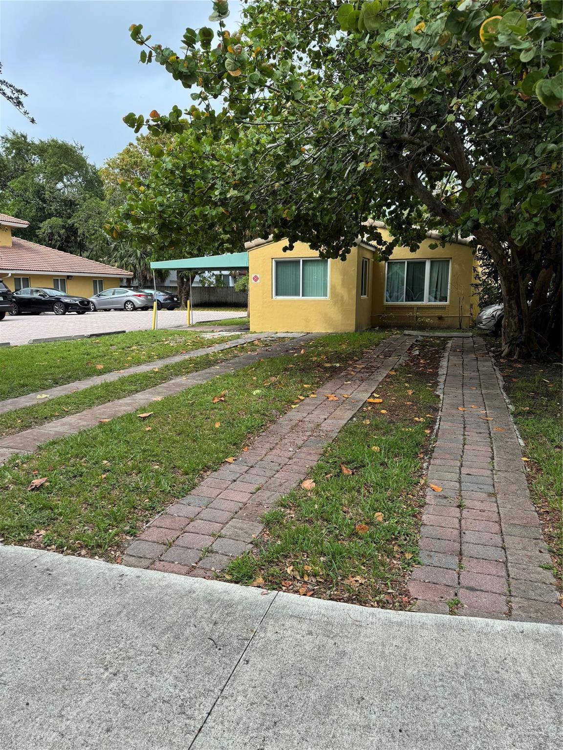 CROISSANT PARK - Land