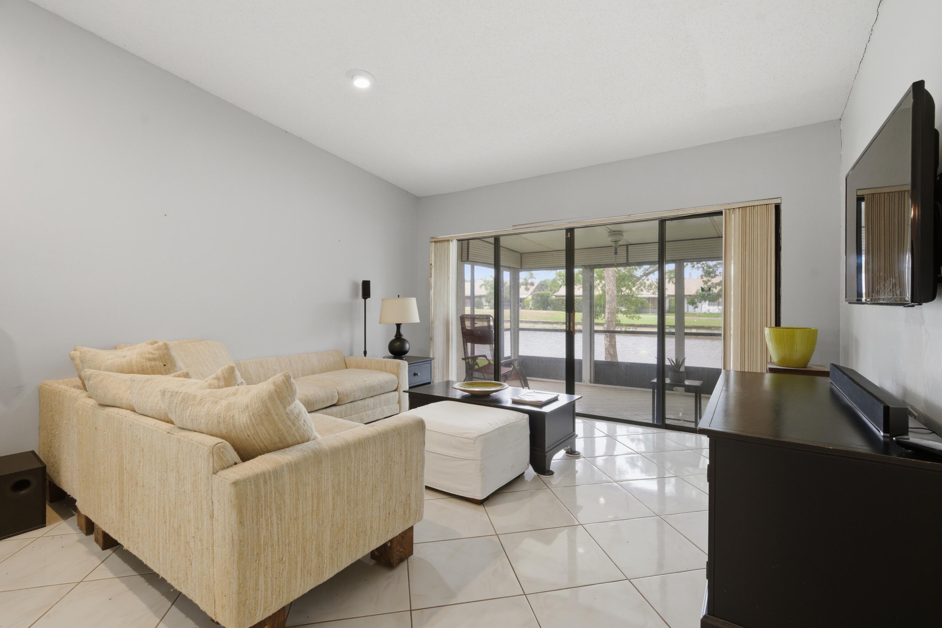 WEDGEWOOD CONDOMINIUM - Residential