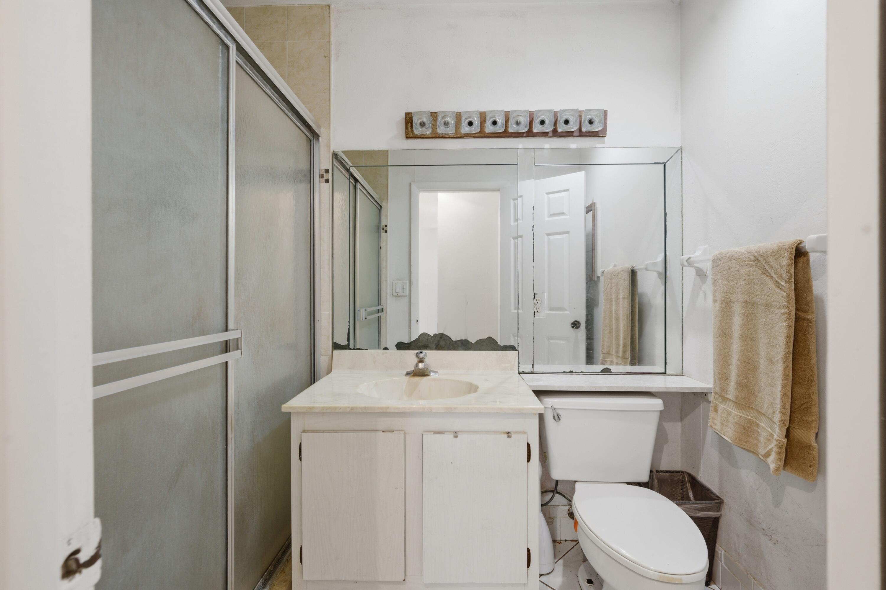 WEDGEWOOD CONDOMINIUM - Residential