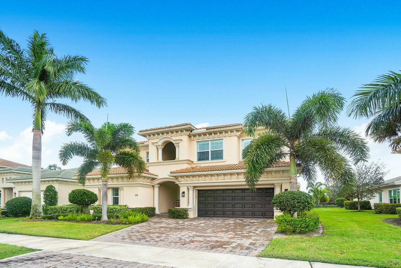 JUPITER COUNTRY CLUB - Residential