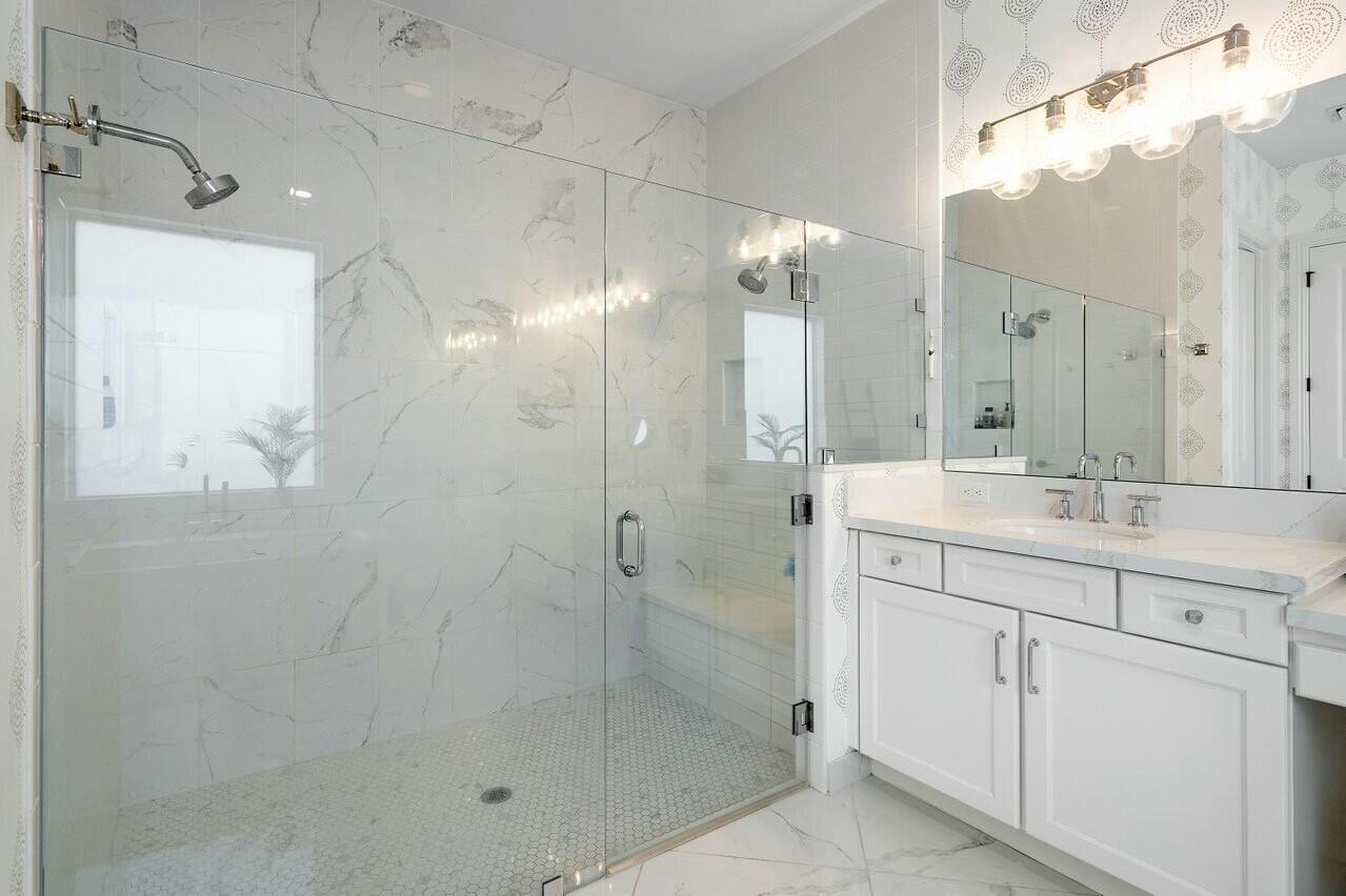 JUPITER COUNTRY CLUB - Residential