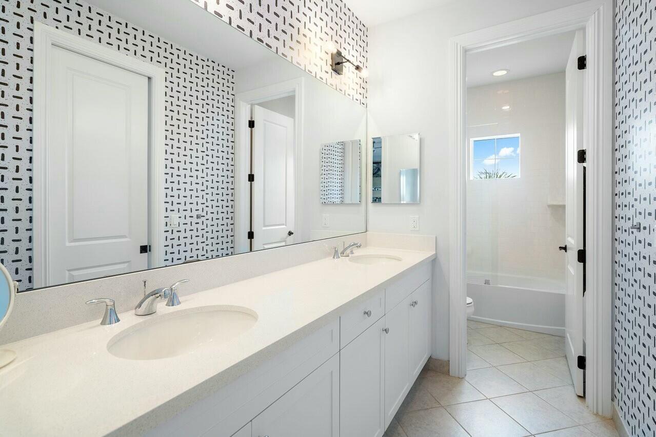 JUPITER COUNTRY CLUB - Residential