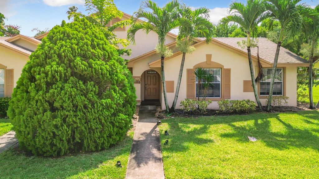 Photo of 9335 Boca Gardens Parkway #D, Boca Raton, FL 33496 (MLS # R10899271)