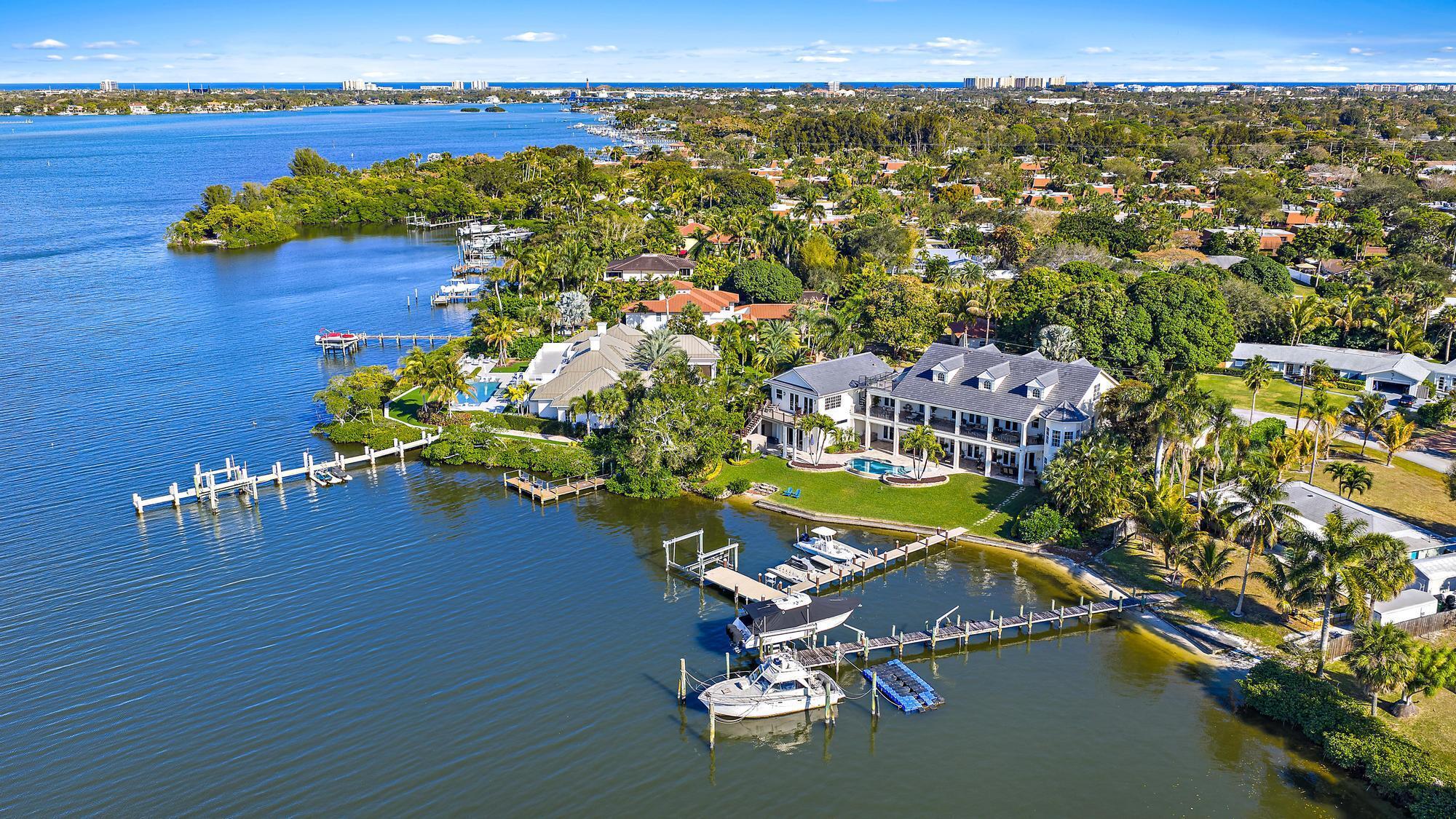PALM POINT - Residential