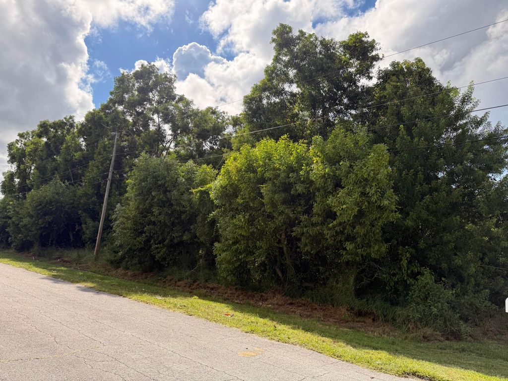 Photo of 576 SE Nome Drive, Port Saint Lucie, FL 34984 (MLS # R11126213)