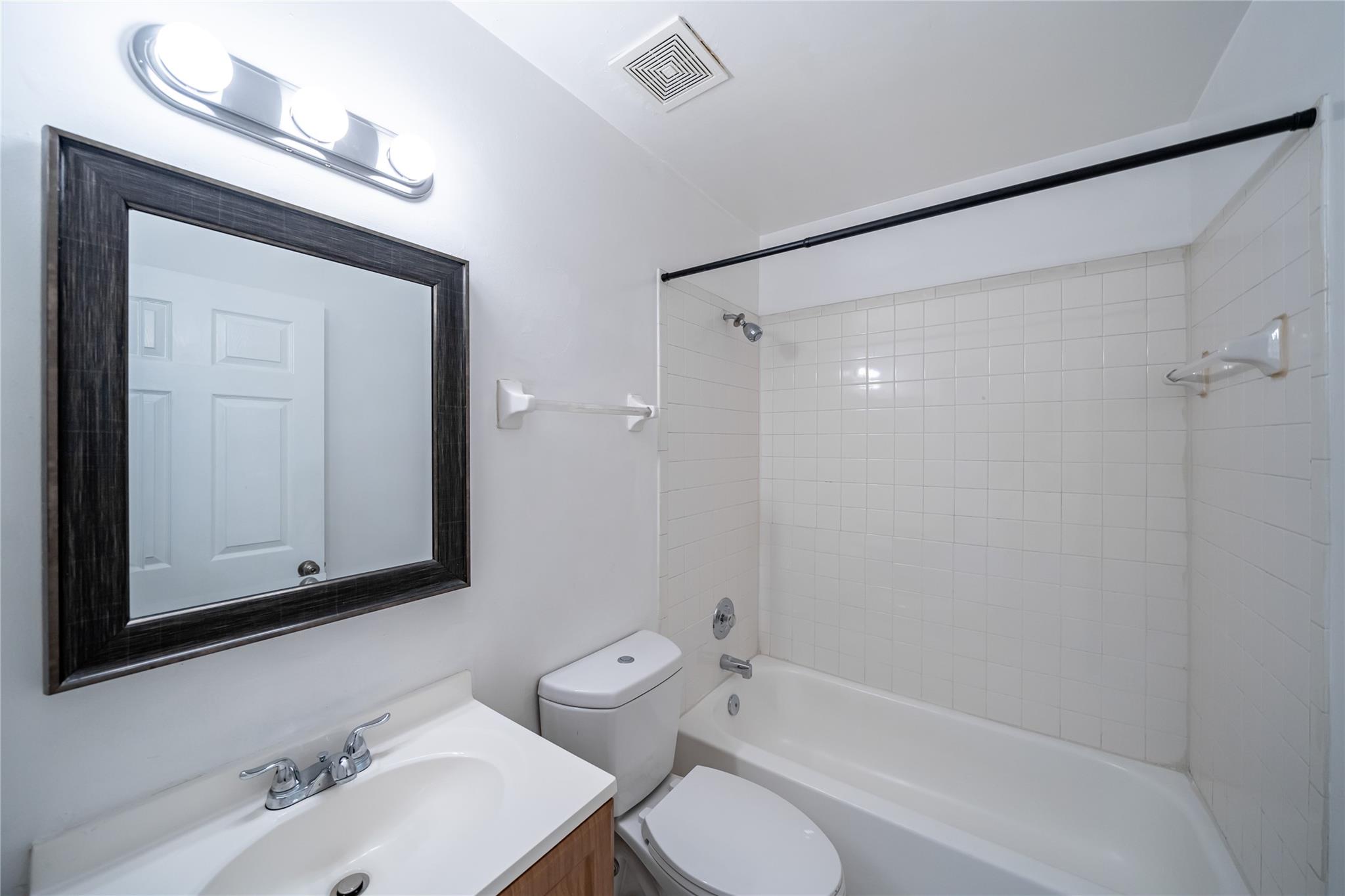 Summer Lake Condo - Residential Lease