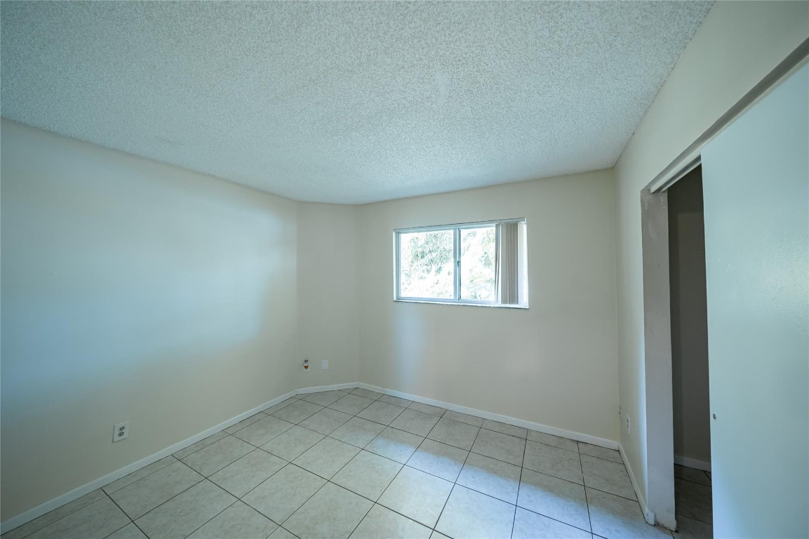 Summer Lake Condo - Residential Lease