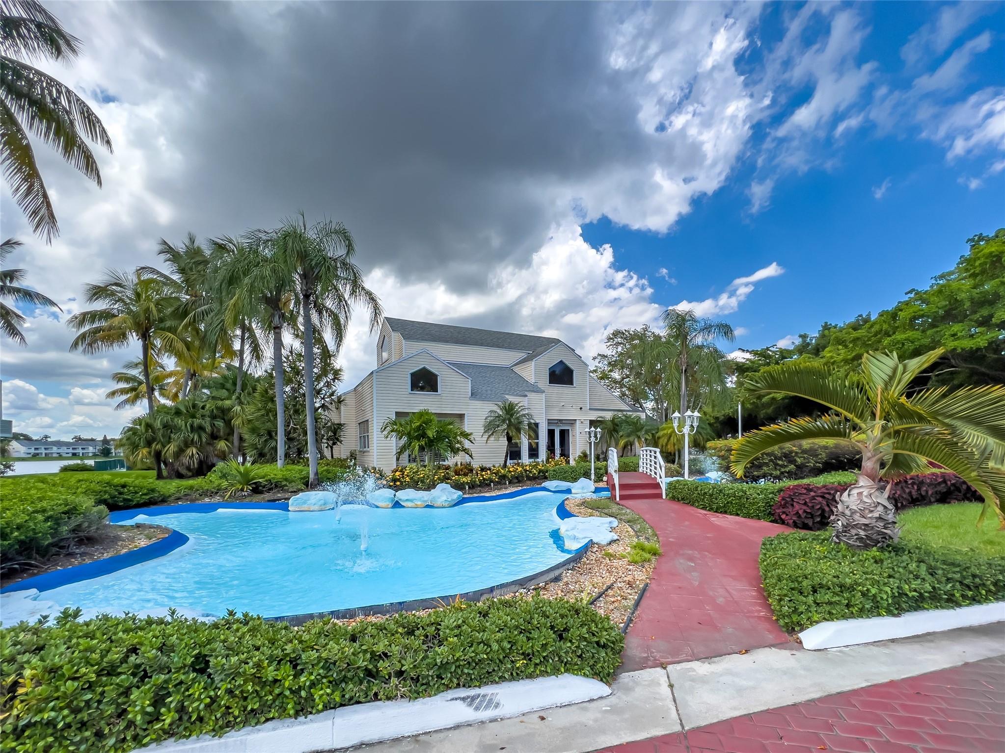 Summer Lake Condo - Residential Lease