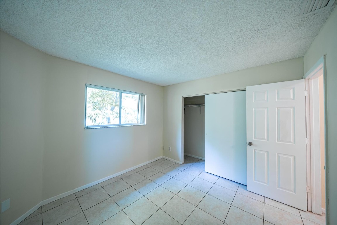 Summer Lake Condo - Residential Lease