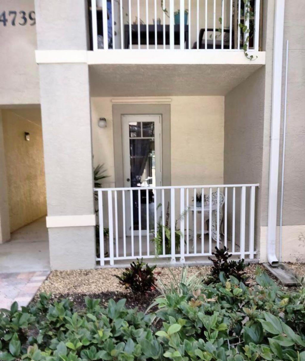 Photo of 4739 Chancellor Drive #12, Jupiter, FL 33458 (MLS # B26008422)