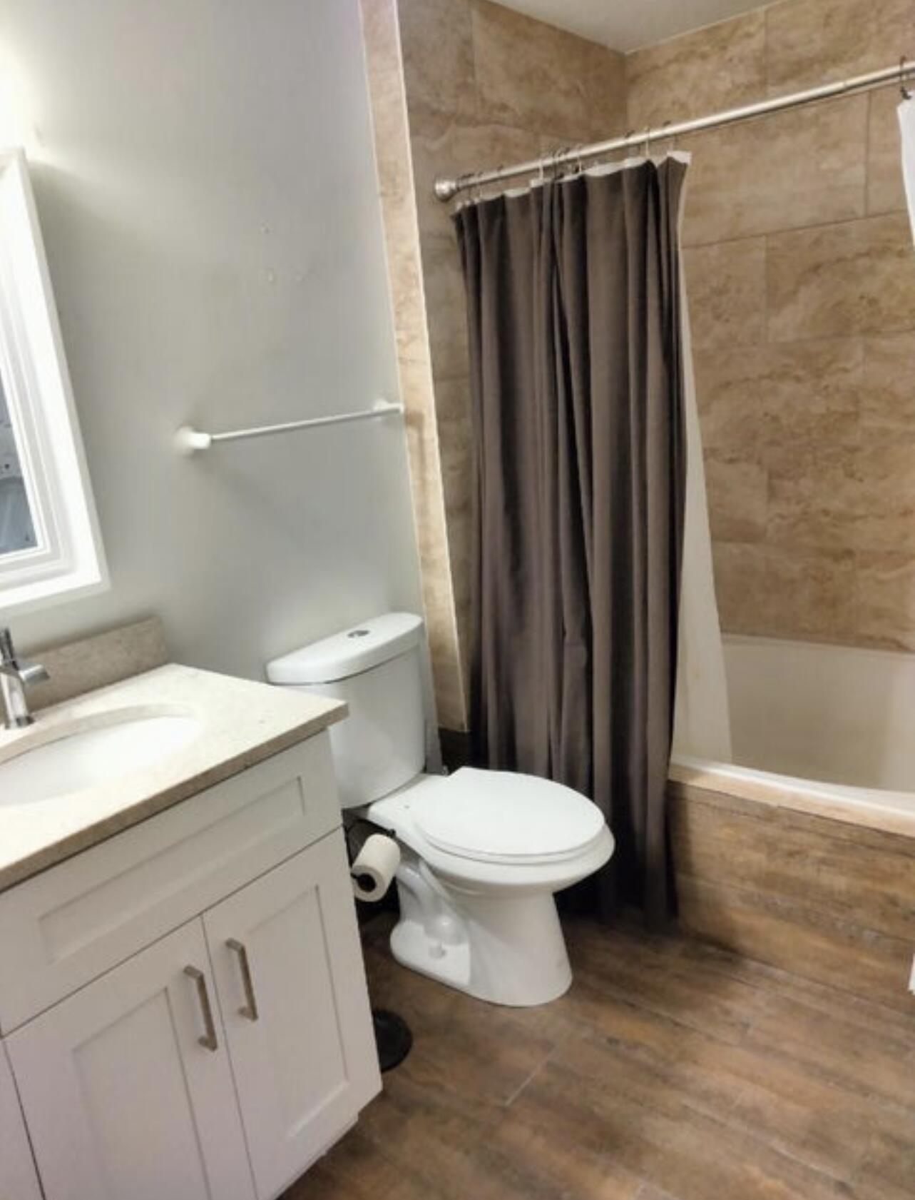 VILLAGE AT ABACOA CONDO - Residential Lease