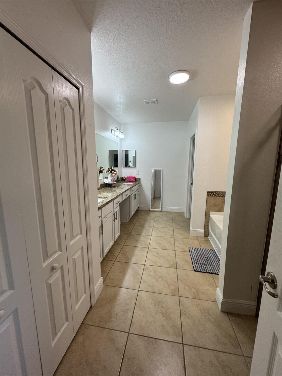 PORT ST LUCIE-SECTION 47- - Residential