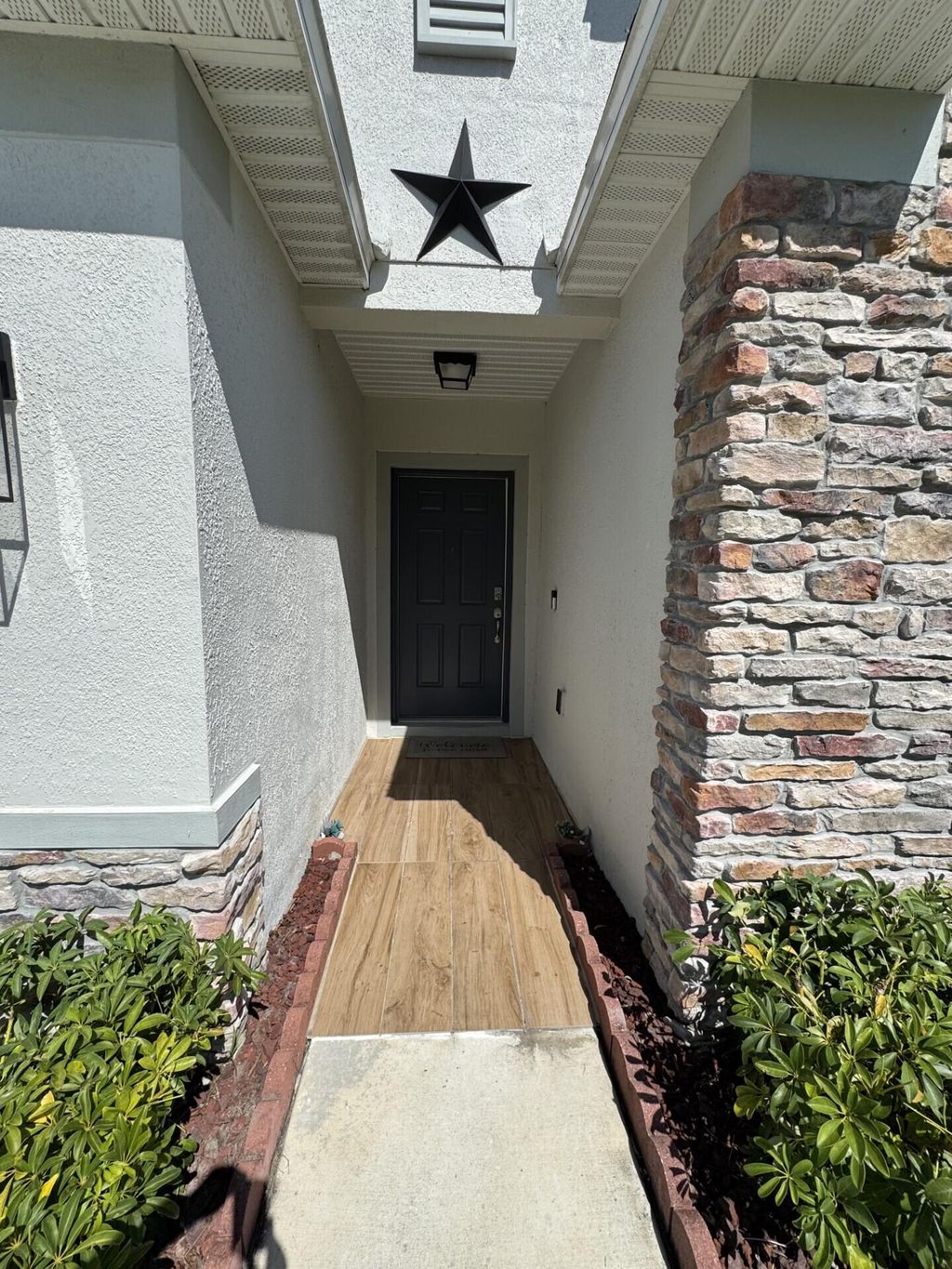 Photo of 5252 NW East Piper Circle, Port Saint Lucie, FL 34986 (MLS # R11115464)