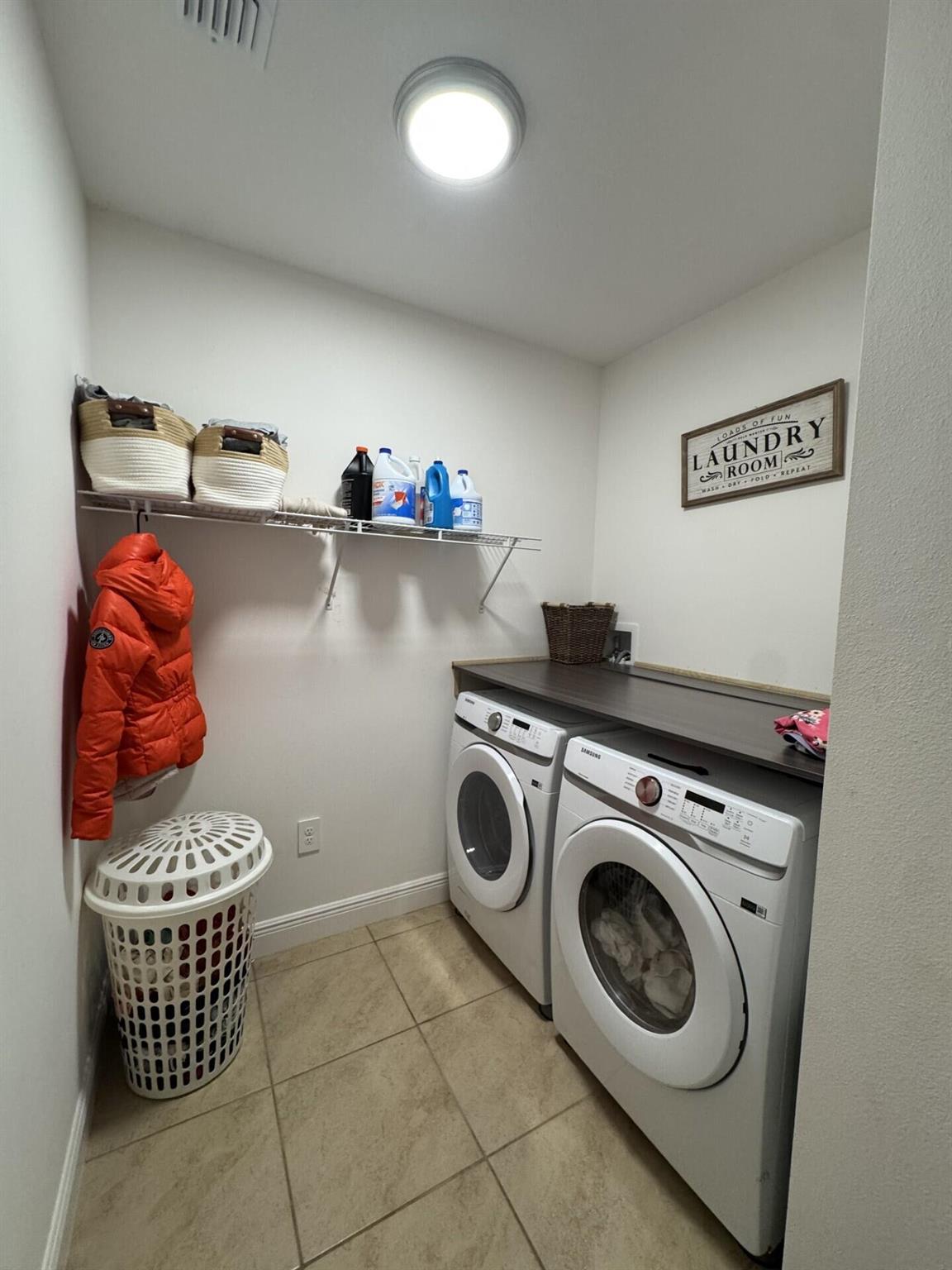 PORT ST LUCIE-SECTION 47- - Residential