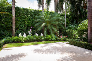 LEIGHTONS - Residential